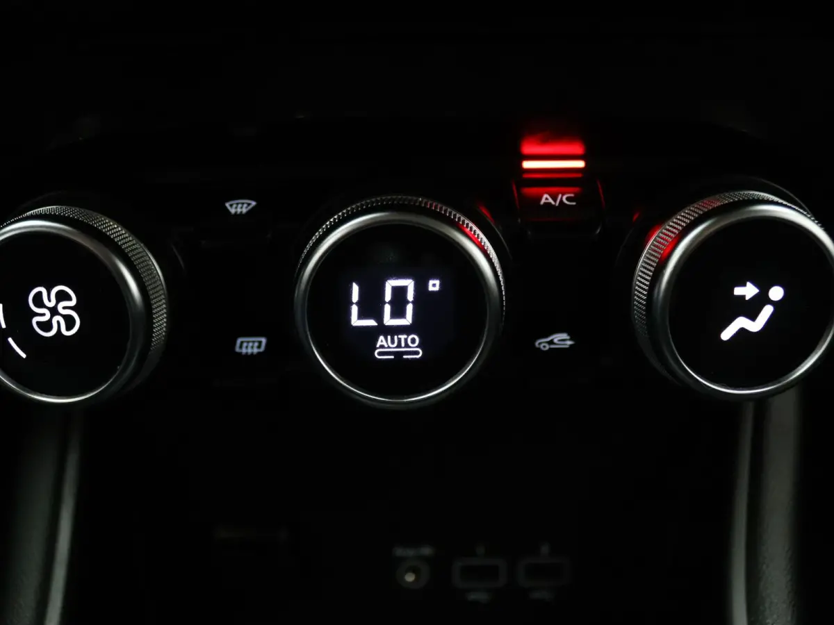 100pk TCe Intens Cruise | Climate | Carplay | Parkeersens. achter