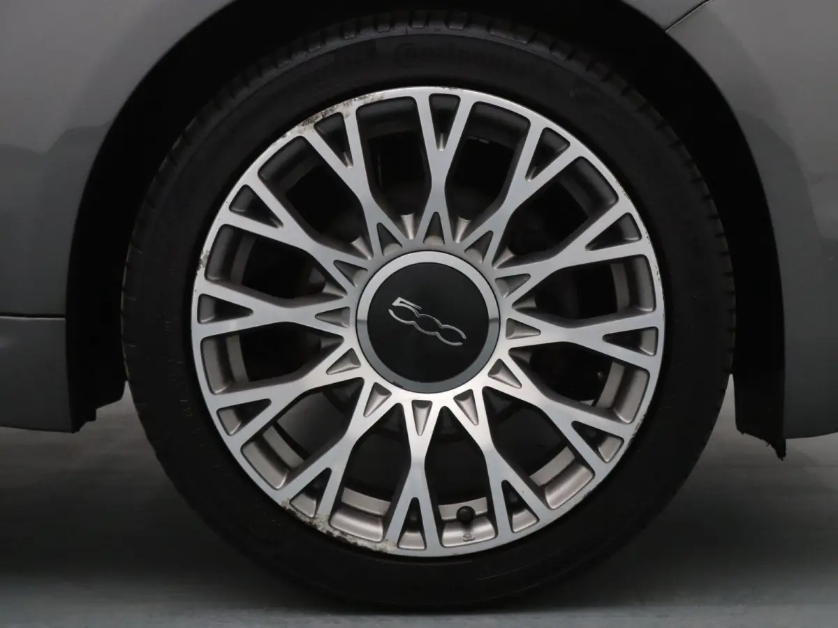 TwinAir Turbo 80pk Collezione Airco | Cruise | Navi | Parkeersens. achter | Panoramadak
