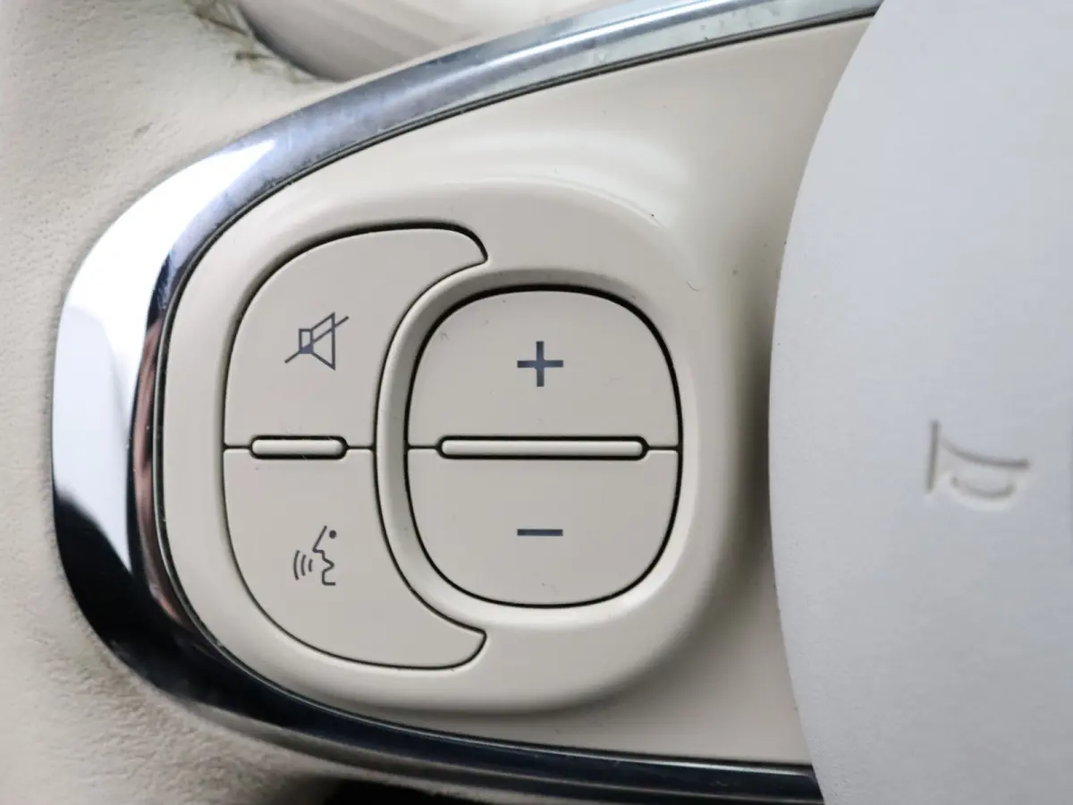TwinAir Turbo 80pk Collezione Airco | Cruise | Navi | Parkeersens. achter | Panoramadak