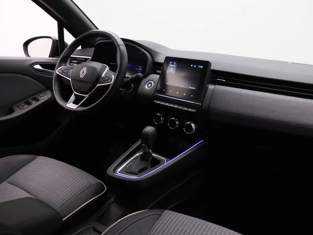 E-Tech Full Hybrid 145pk techno 360° Camera | Cruise | Navi | Parkeersens. v+a | Stoel-/stuurverw.