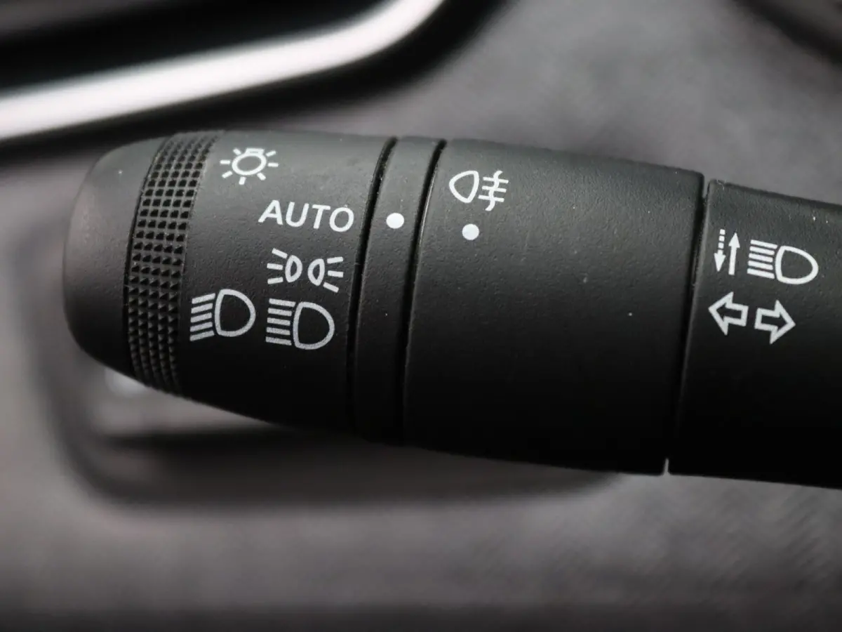 E-Tech Full Hybrid 145pk techno 360° Camera | Cruise | Navi | Parkeersens. v+a | Stoel-/stuurverw.