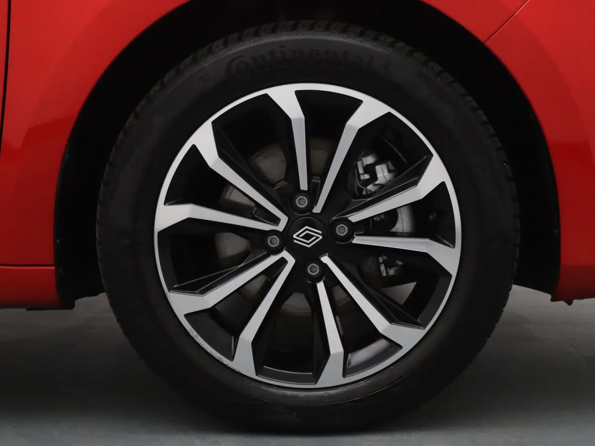 E-Tech Full Hybrid 145pk techno 360° Camera | Cruise | Navi | Parkeersens. v+a | Stoel-/stuurverw.