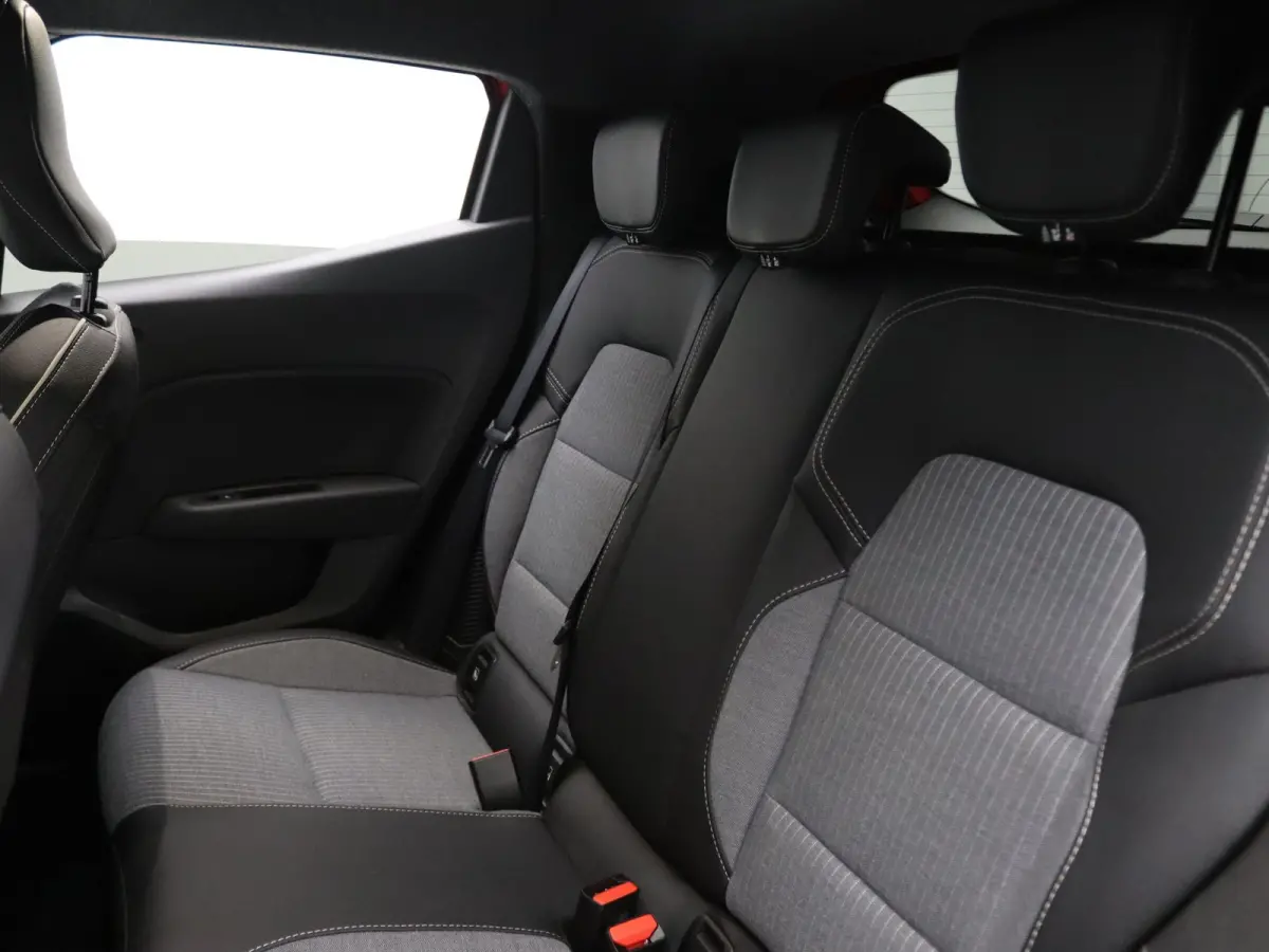 E-Tech Full Hybrid 145pk techno 360° Camera | Cruise | Navi | Parkeersens. v+a | Stoel-/stuurverw.