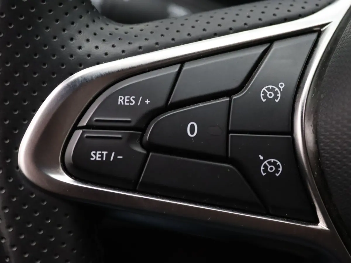 E-Tech Full Hybrid 145pk techno 360° Camera | Cruise | Navi | Parkeersens. v+a | Stoel-/stuurverw.