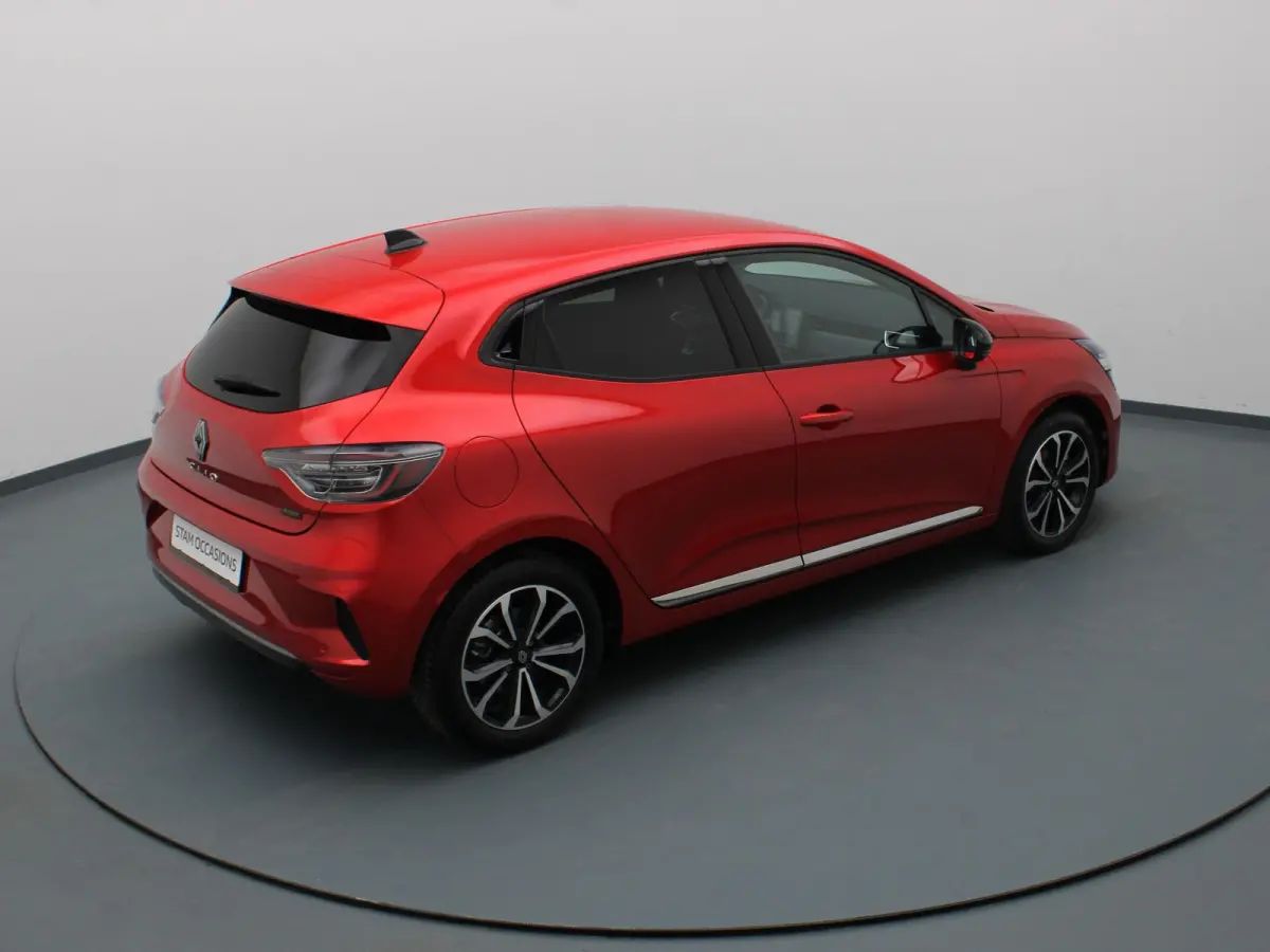 E-Tech Full Hybrid 145pk techno 360° Camera | Cruise | Navi | Parkeersens. v+a | Stoel-/stuurverw.