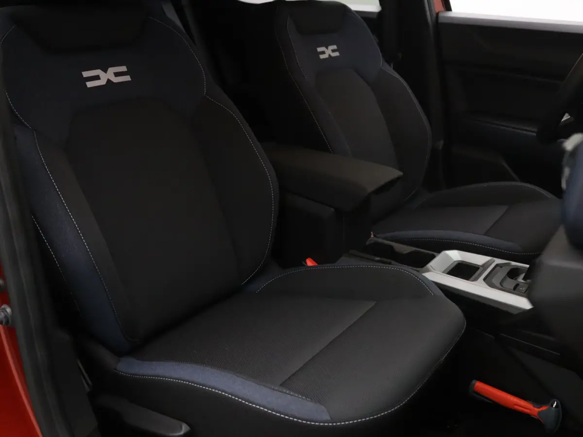 140pk Hybrid Journey Automaat 360° Camera | Cruise | Parkeersens. v+a | Stoel-/stuurverw.