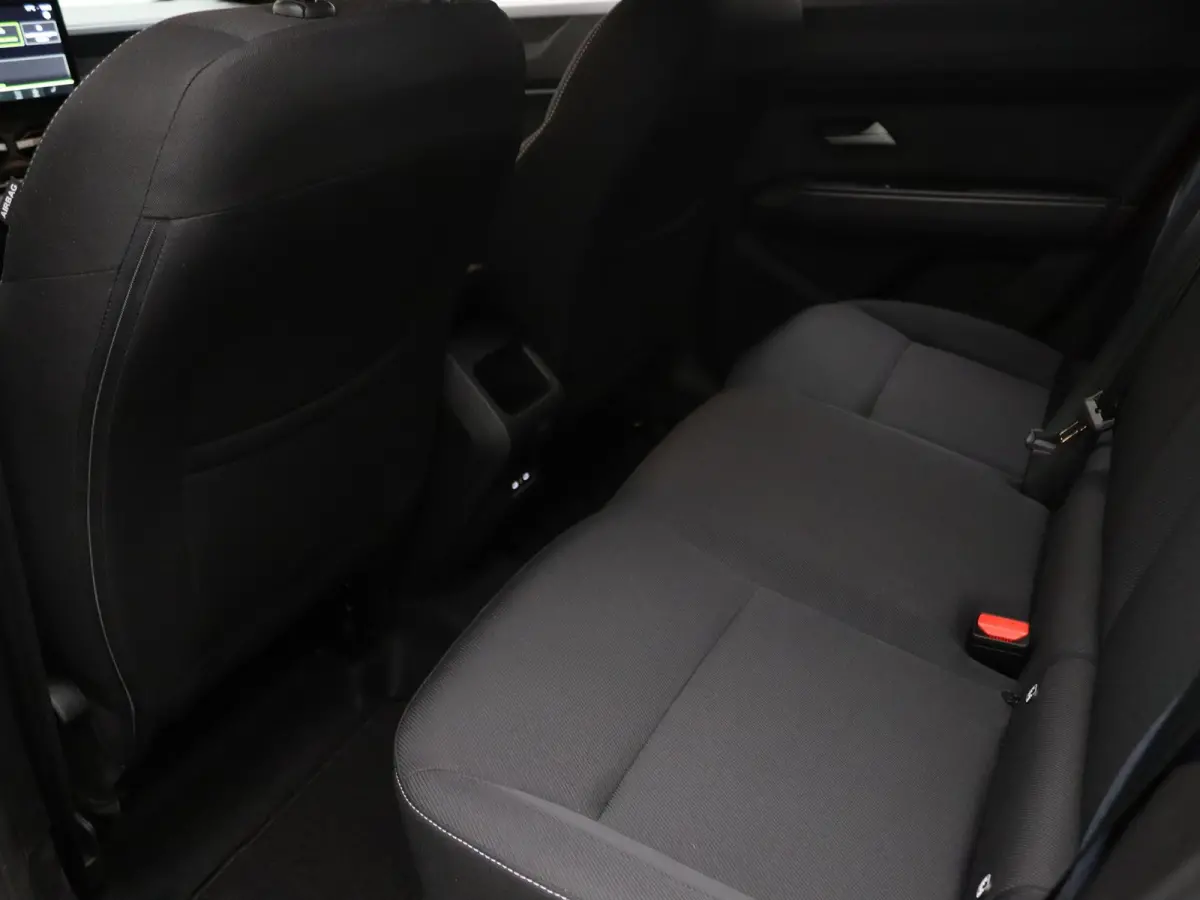 140pk Hybrid Journey Automaat 360° Camera | Cruise | Parkeersens. v+a | Stoel-/stuurverw.