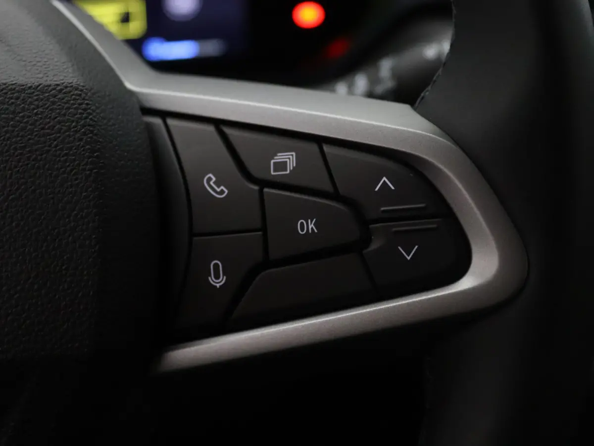 140pk Hybrid Journey Automaat 360° Camera | Cruise | Parkeersens. v+a | Stoel-/stuurverw.
