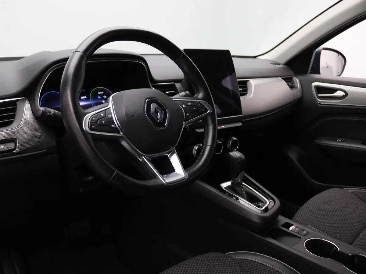 E-Tech Hybrid Intens 145pk Camera | Adapt. Cruise | Navi | Parkeersens. v+a