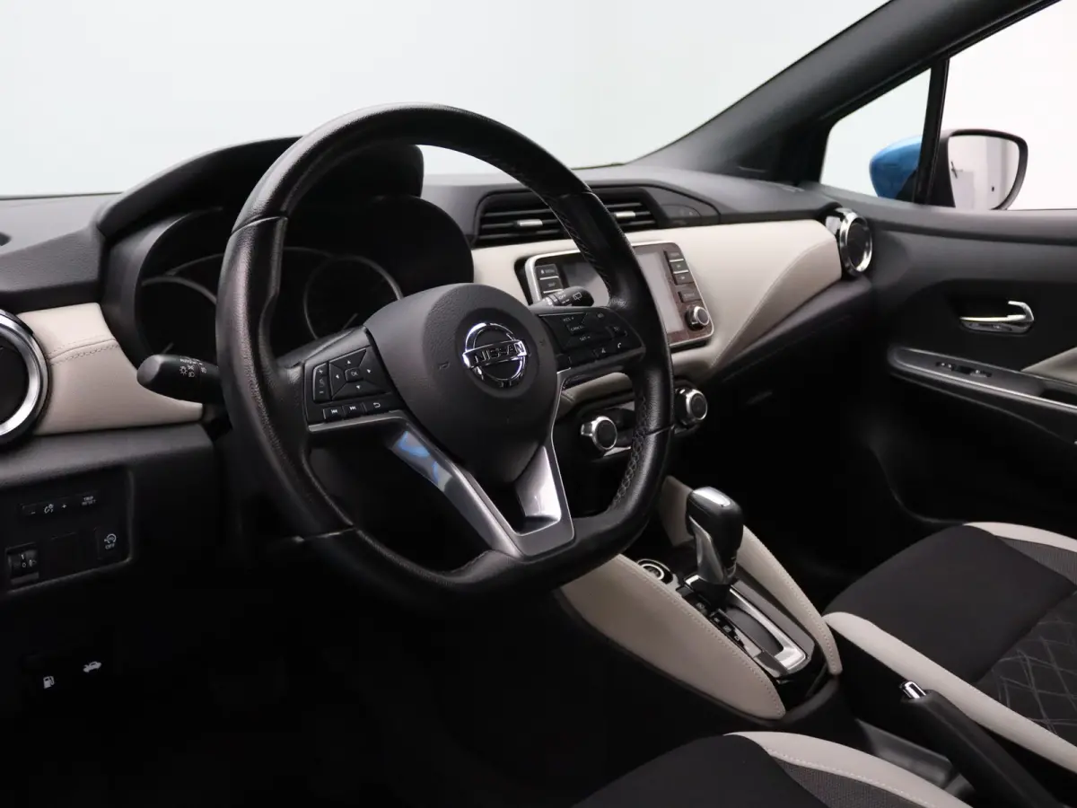 1.0 IG-T N-Connecta 100pk Camera | Cruise | Navi | Parkeersens. achter | Stoelverw.