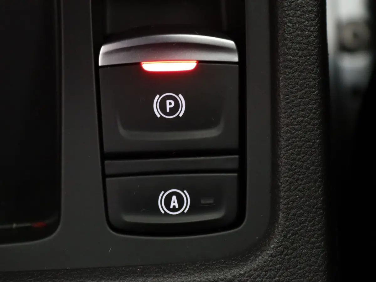 E-Tech Full Hybrid techno 145pk 360° Camera | Cruise | Navi | Parkeersens. v+a | Stoel-/stuurverw.