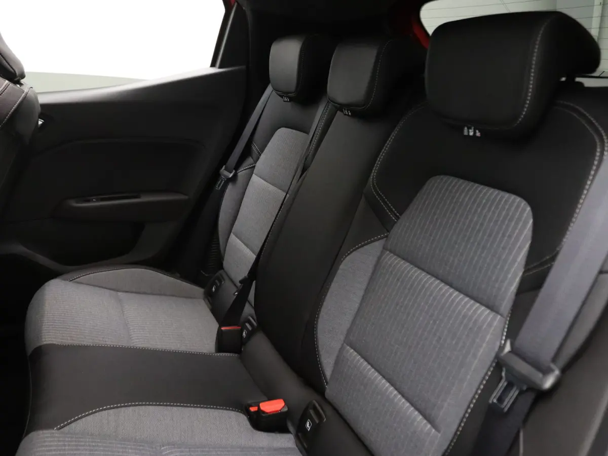 E-Tech Full Hybrid techno 145pk 360° Camera | Cruise | Navi | Parkeersens. v+a | Stoel-/stuurverw.