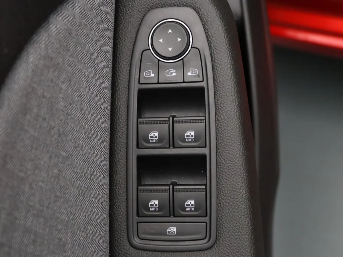 E-Tech Full Hybrid techno 145pk 360° Camera | Cruise | Navi | Parkeersens. v+a | Stoel-/stuurverw.