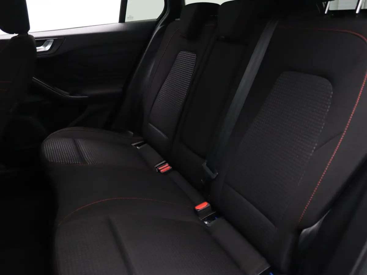 EcoBoost Hybrid ST Line Style Winter Package | B&O
