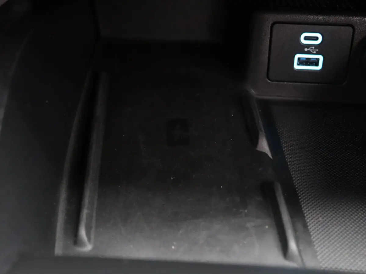 EcoBoost Hybrid ST Line Style Winter Package | B&O