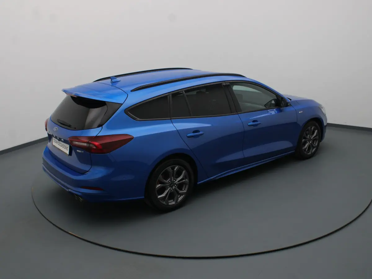 EcoBoost Hybrid ST Line Style Winter Package | B&O