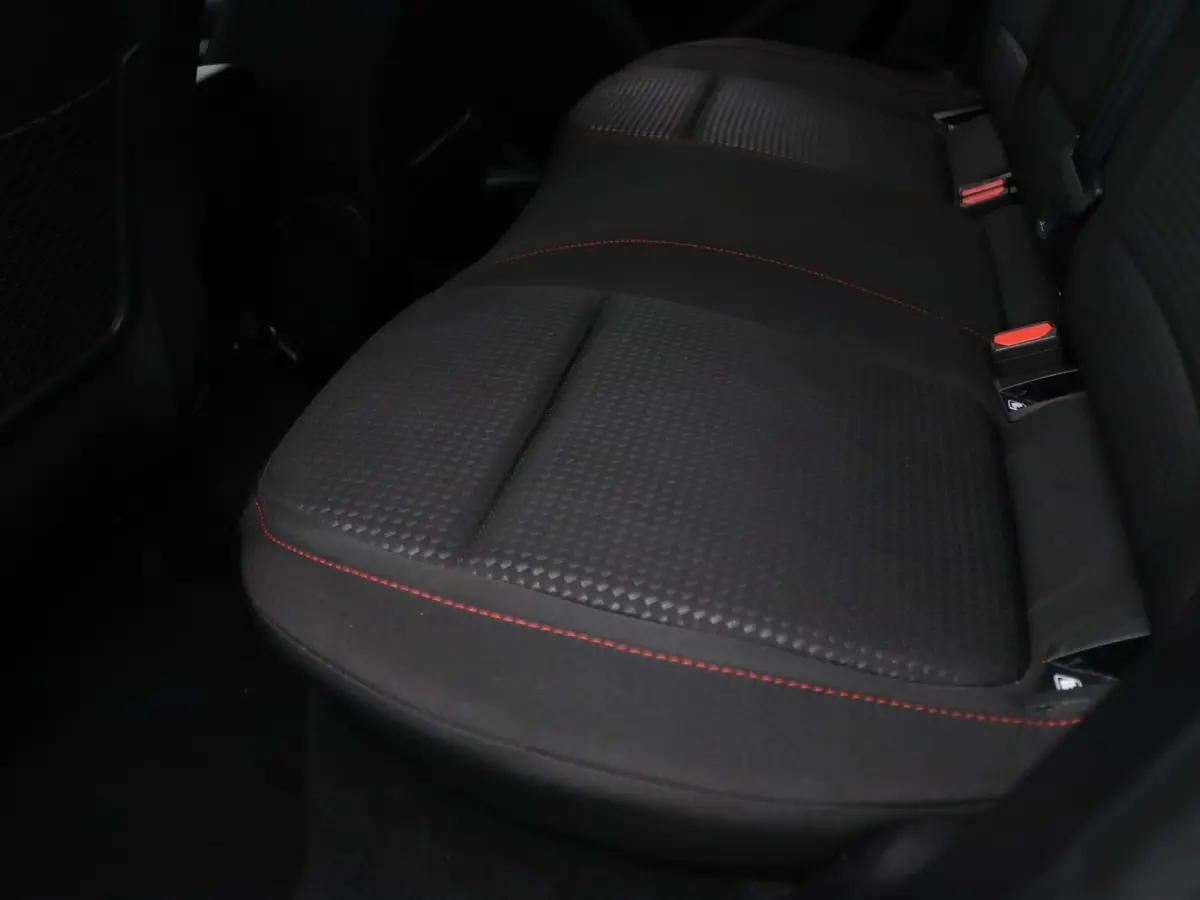 EcoBoost Hybrid ST Line Style Winter Package | B&O
