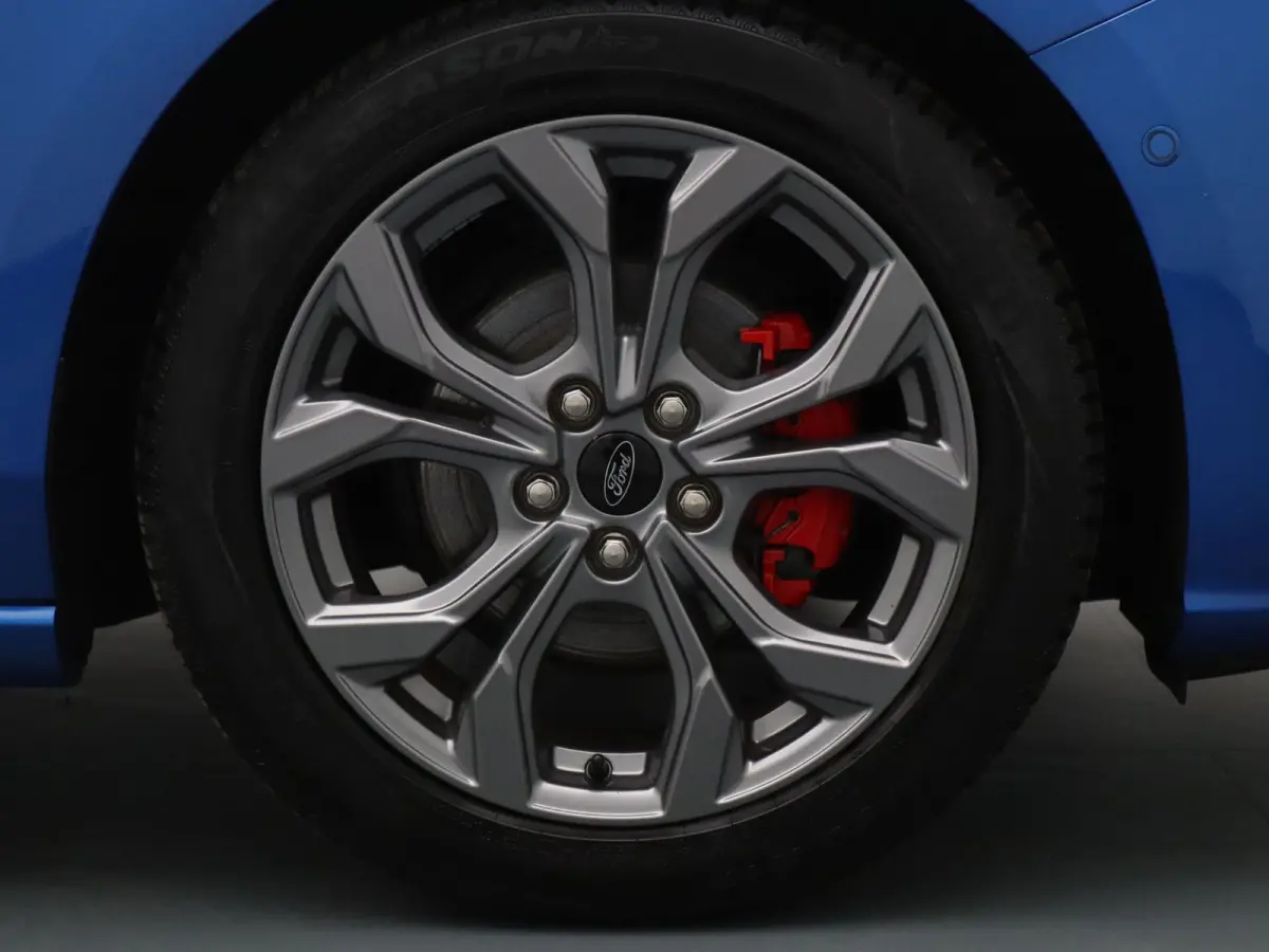 EcoBoost Hybrid ST Line Style Winter Package | B&O