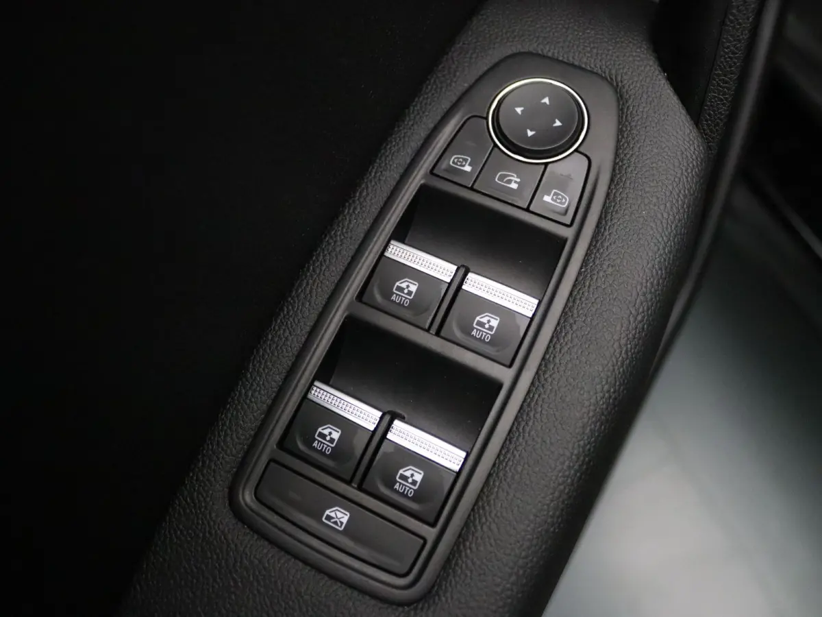 140pk DI-T First Edition Camera | Adapt. cruise | Parkeersens. v+a | Stoel-/stuurverw.