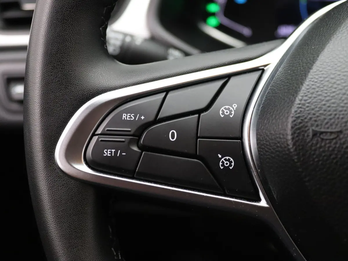 145pk E-Tech full hybrid evolution Automaat Cruise | Climate | Navi | Parkeersens.