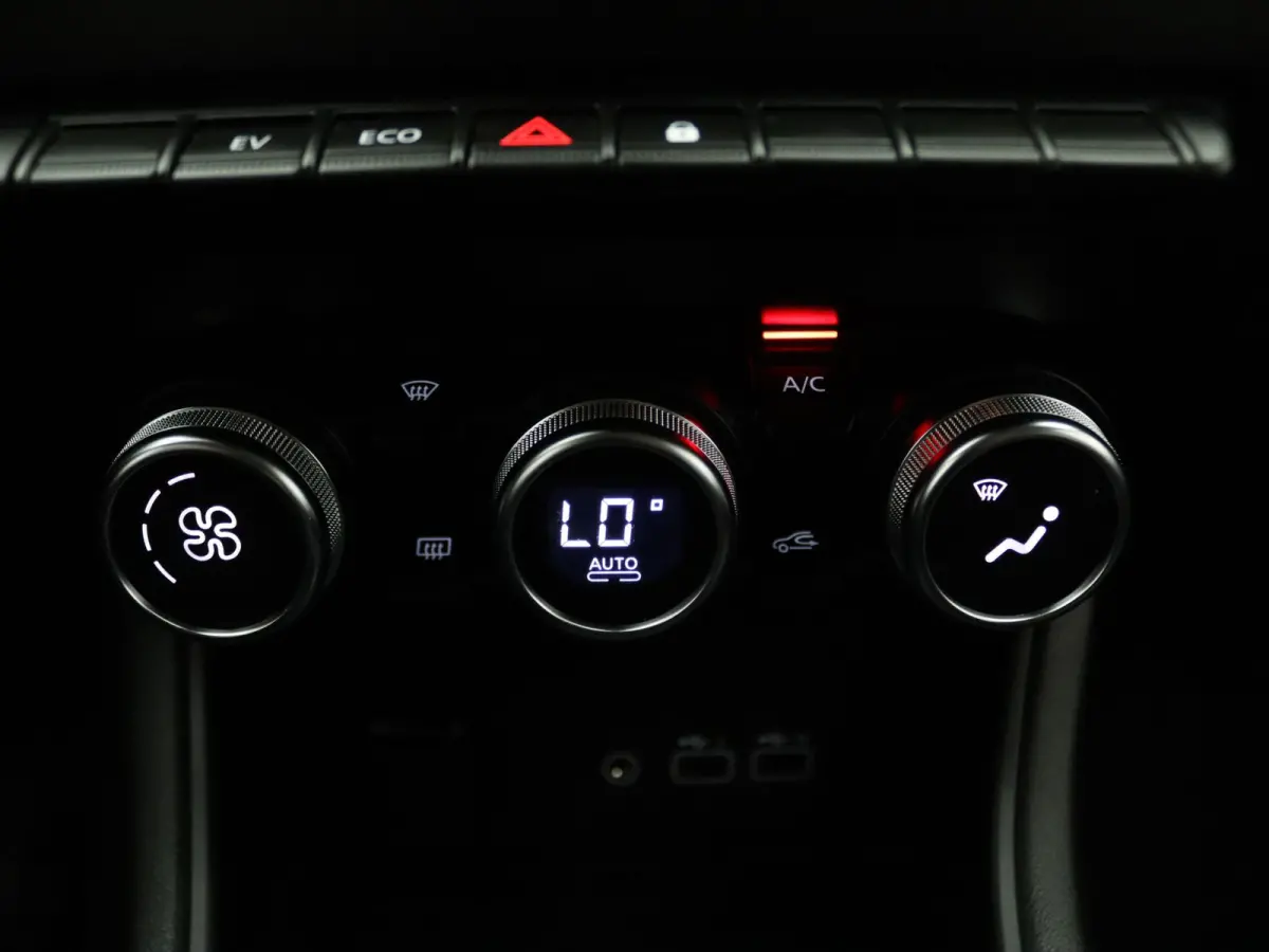 145pk E-Tech full hybrid evolution Automaat Cruise | Climate | Navi | Parkeersens.