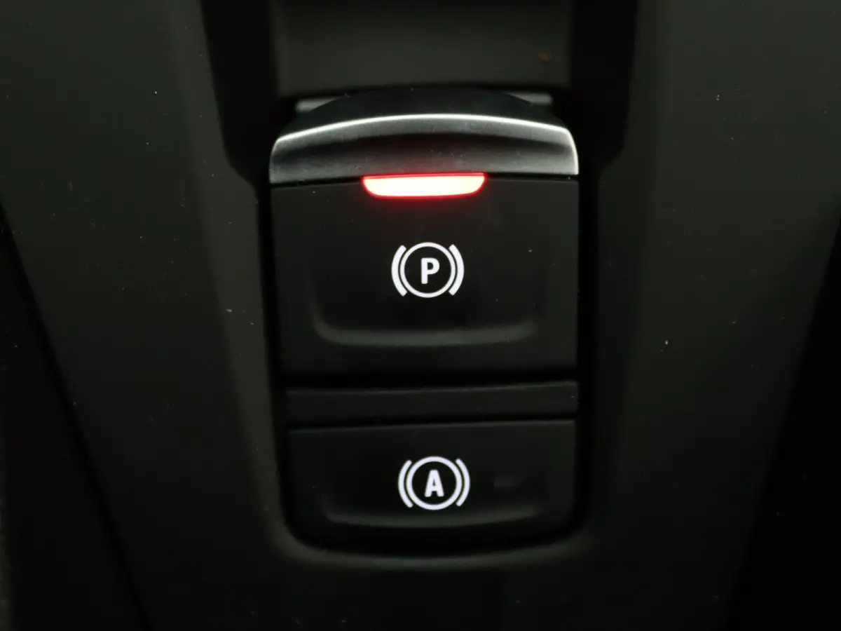 techno full hybrid E-Tech 160 pk 360° Camera | Adapt. Cruise | Parkeersens. v+a | Stoelverw.