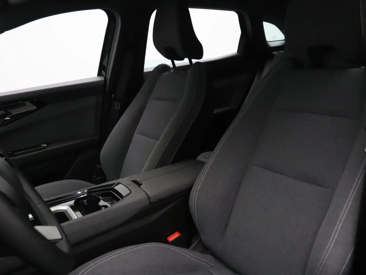 E-Tech full hybrid evolution 200pk Camera | Adapt. Cruise | Navi | Parkeersens. v+a | Stoelverw.
