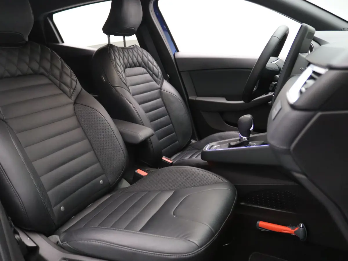 E-Tech Full Hybrid techno 145pk BOSE | 360° Camera | Cruise | Parkeersens. v+a