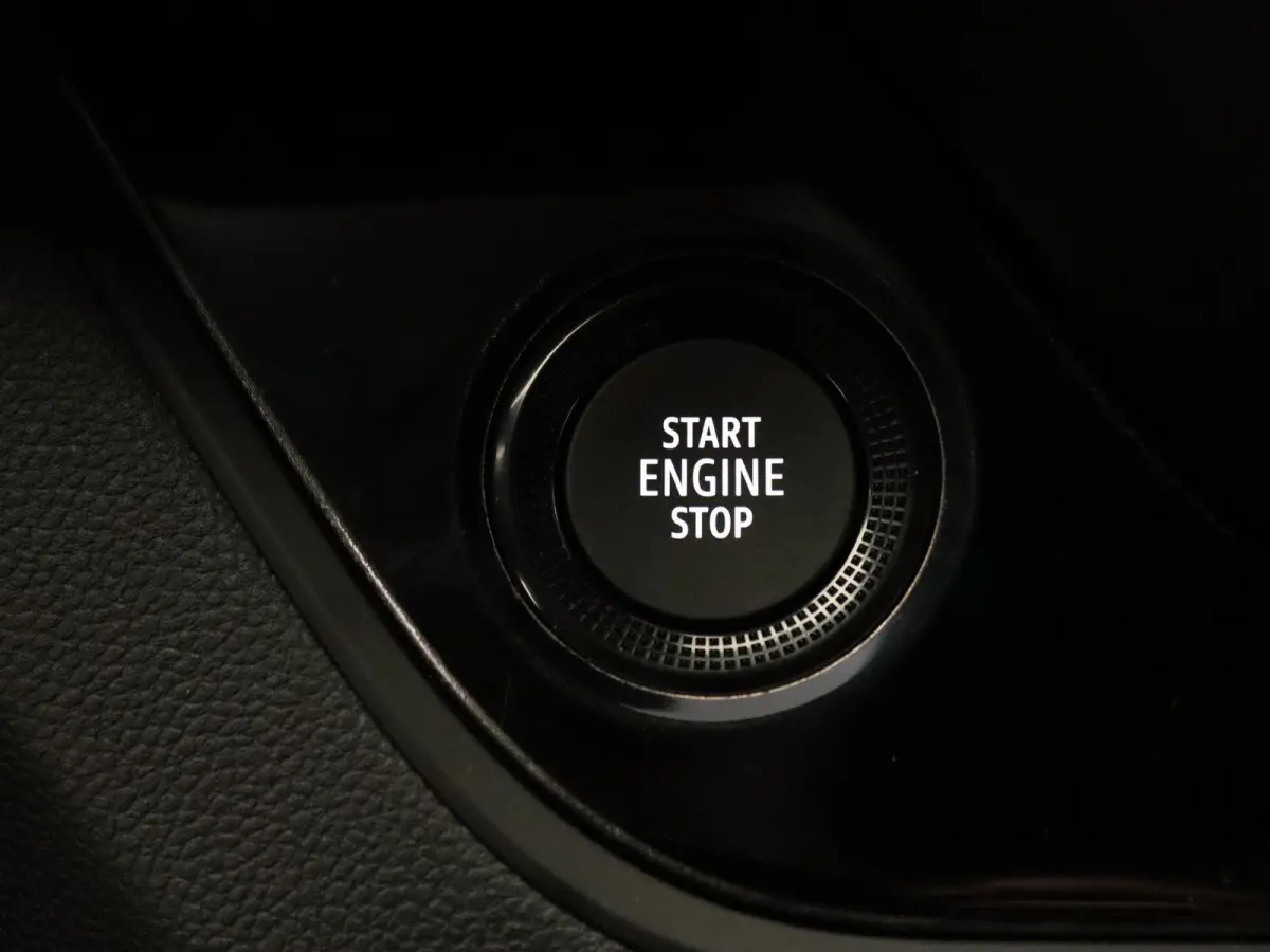 Blue dCi 150 EDC T30 L2H1 Extra Camera | Cruise | Parkeersens. v+a | Stoelverw.