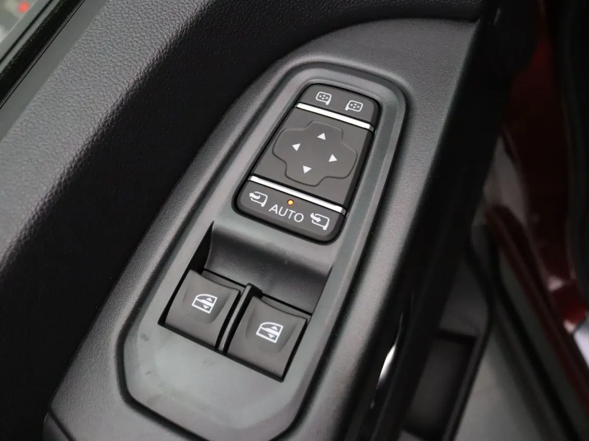 Blue dCi 150 EDC T30 L2H1 Extra Camera | Cruise | Parkeersens. v+a | Stoelverw.