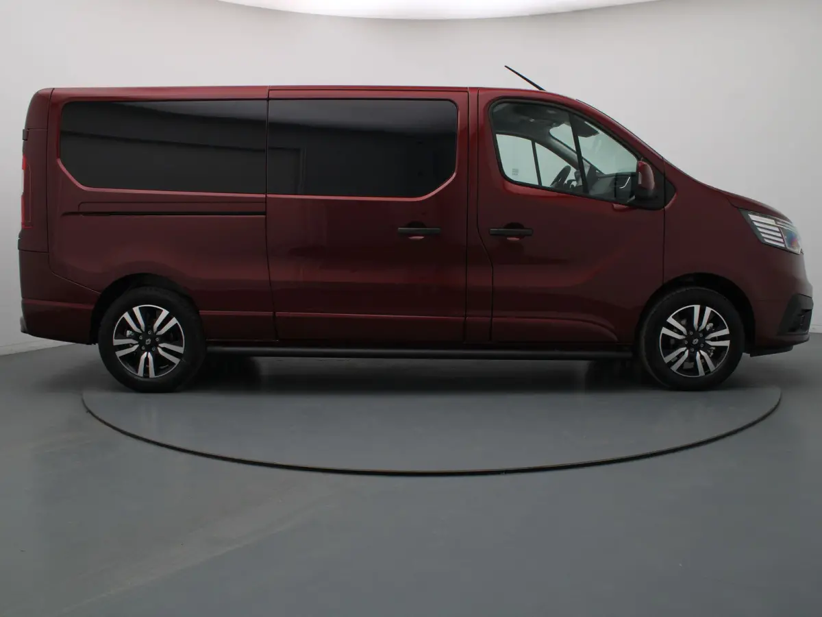 Blue dCi 150 EDC T30 L2H1 Extra Camera | Cruise | Parkeersens. v+a | Stoelverw.