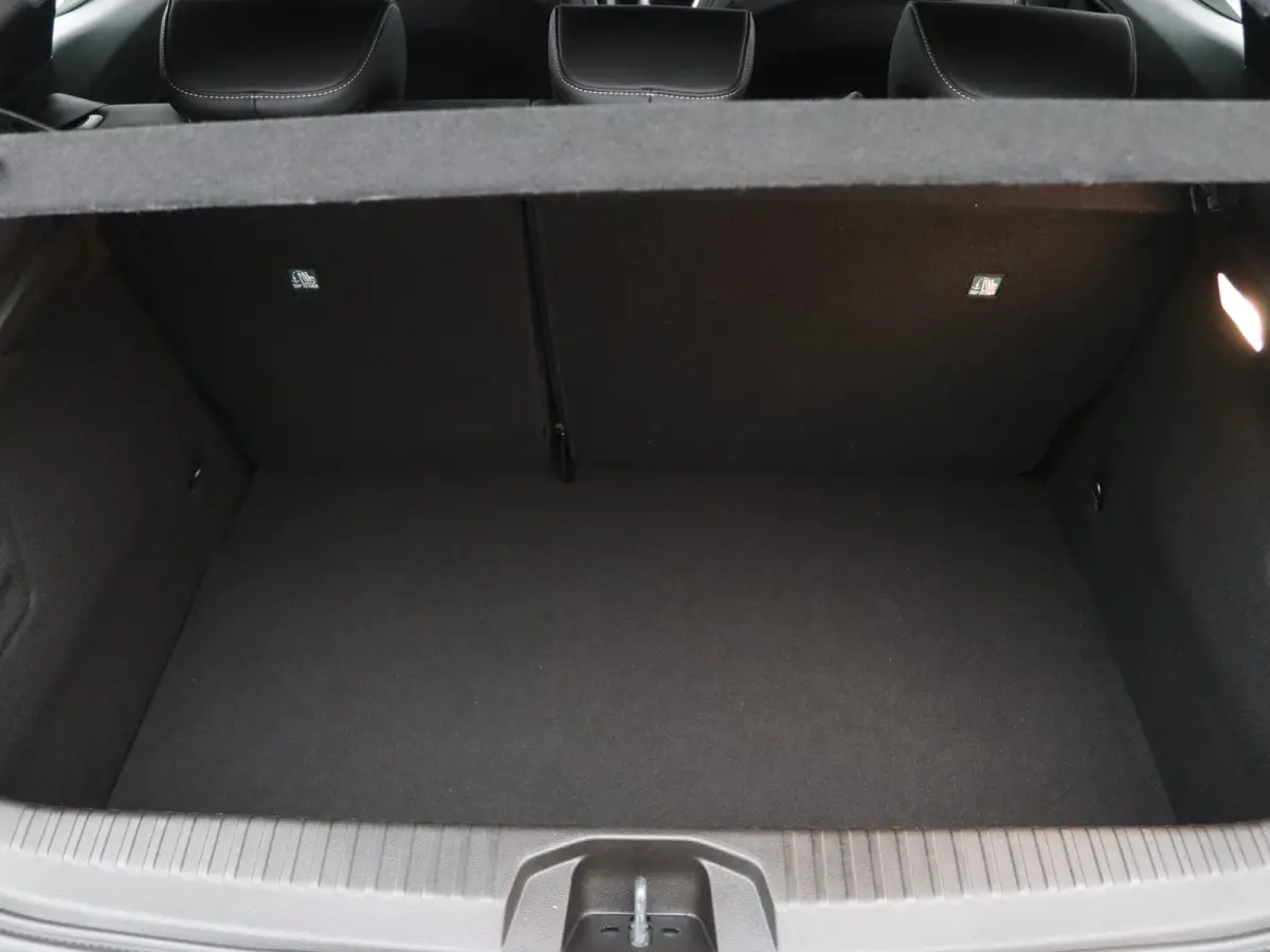 E-Tech Full Hybrid techno 145pk 360° Camera | Cruise | Navi | Parkeersens. v+a