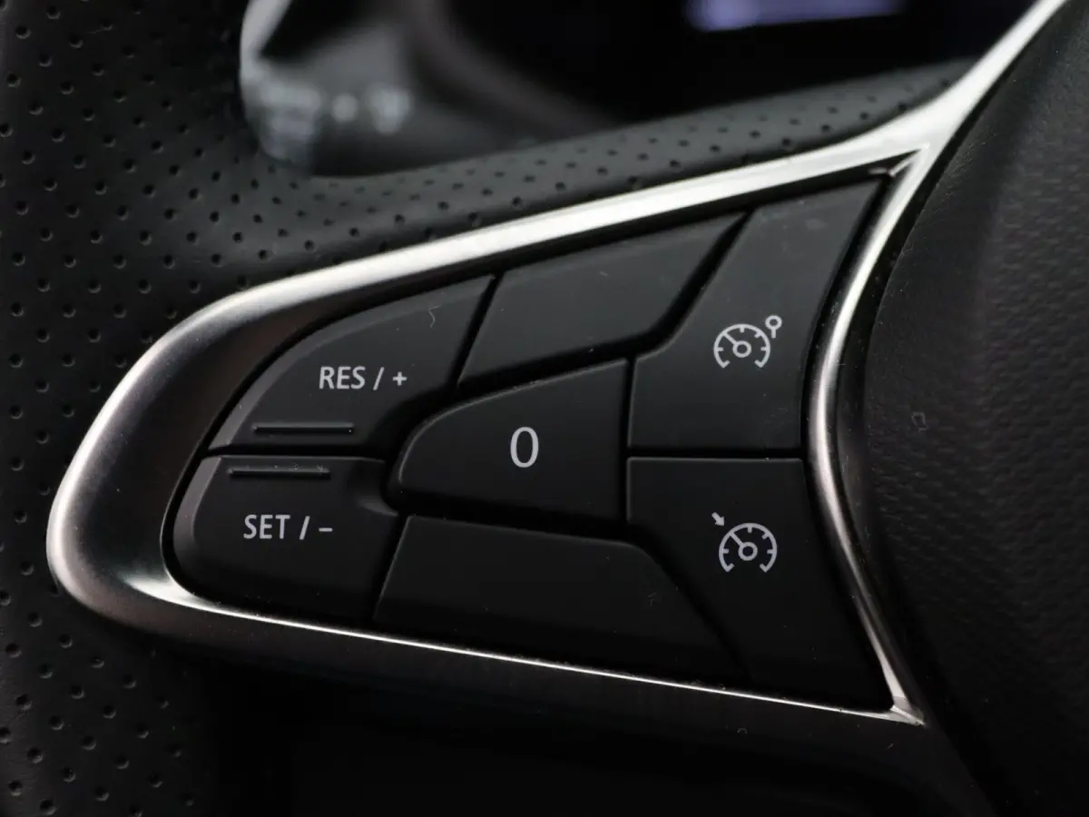 E-Tech Full Hybrid techno 145pk 360° Camera | Cruise | Navi | Parkeersens. v+a