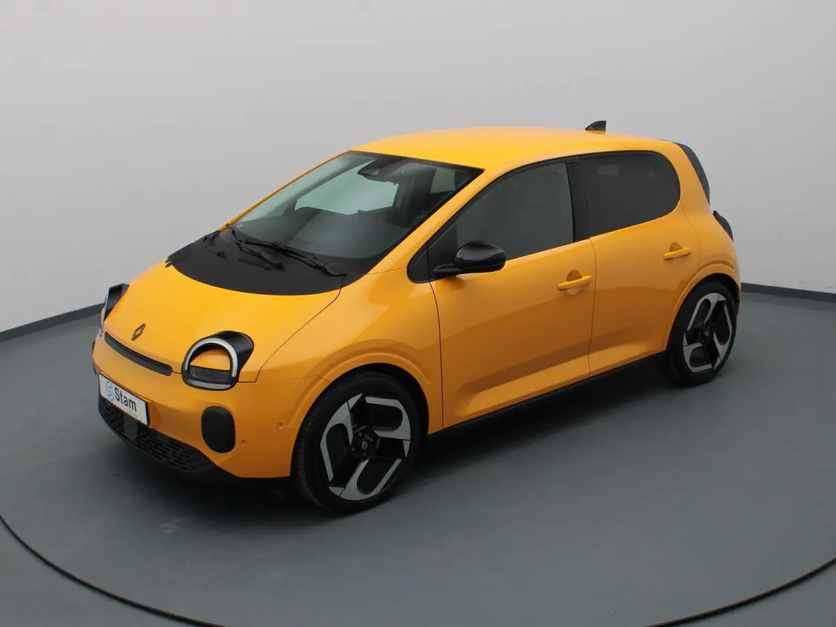 urban range techno 27.5 kWh Camera | Adapt. Cruise | Navi | Parkeersens. v+a | Stoelverw.