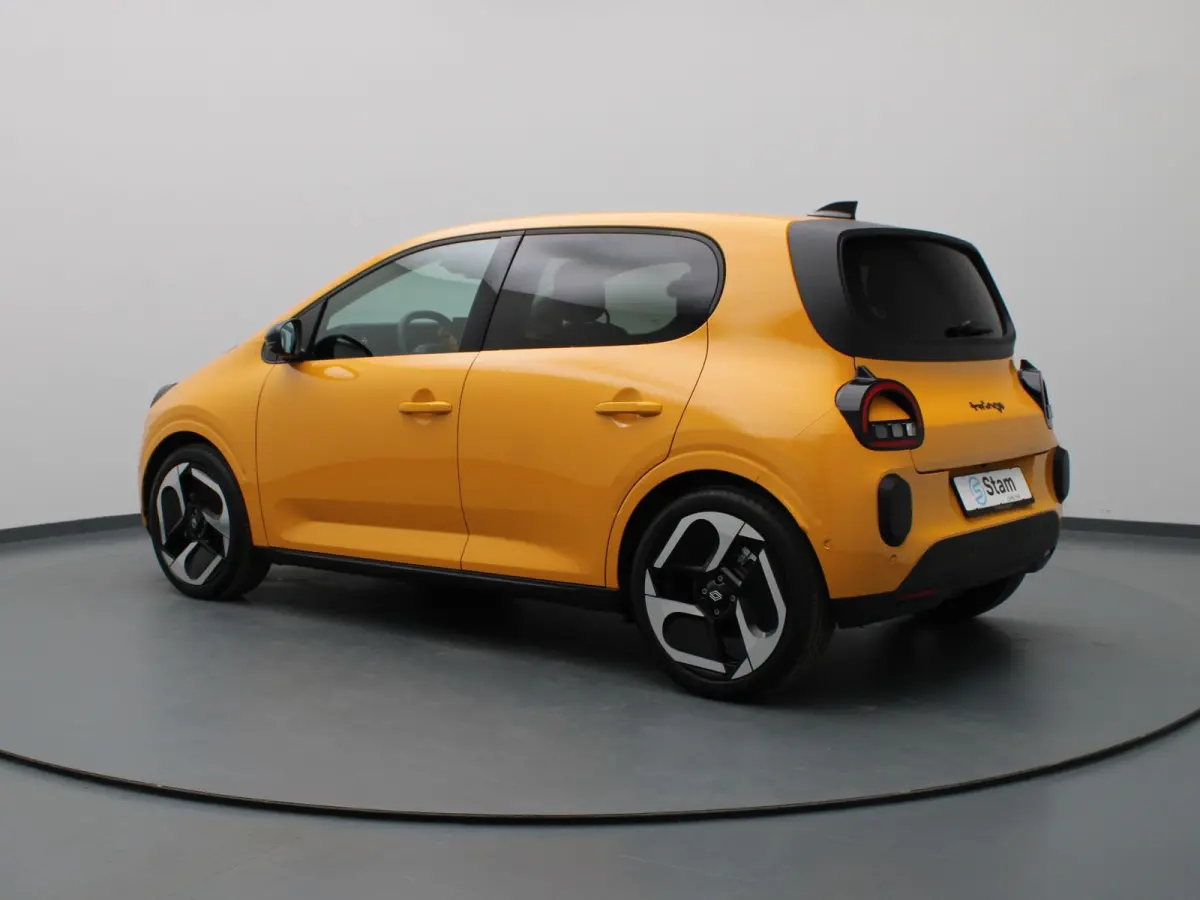 urban range techno 27.5 kWh Camera | Adapt. Cruise | Navi | Parkeersens. v+a | Stoelverw.