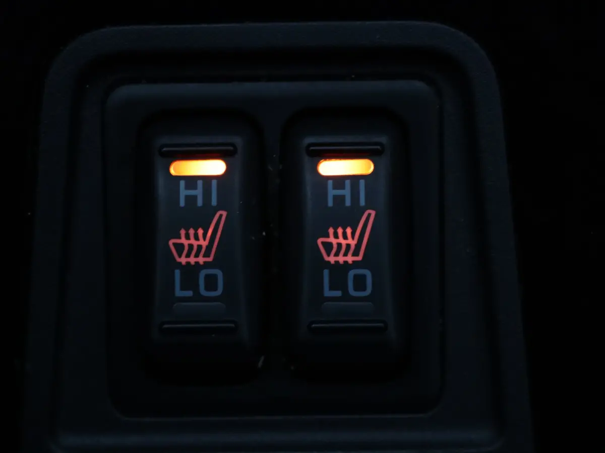 PHEV Intense 225pk Camera | Cruise | Navi | Stoelverw.
