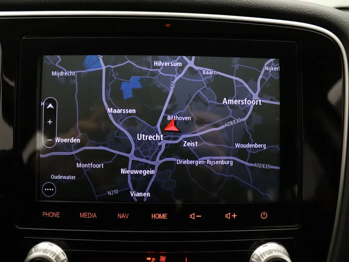 PHEV Intense 225pk Camera | Cruise | Navi | Stoelverw.