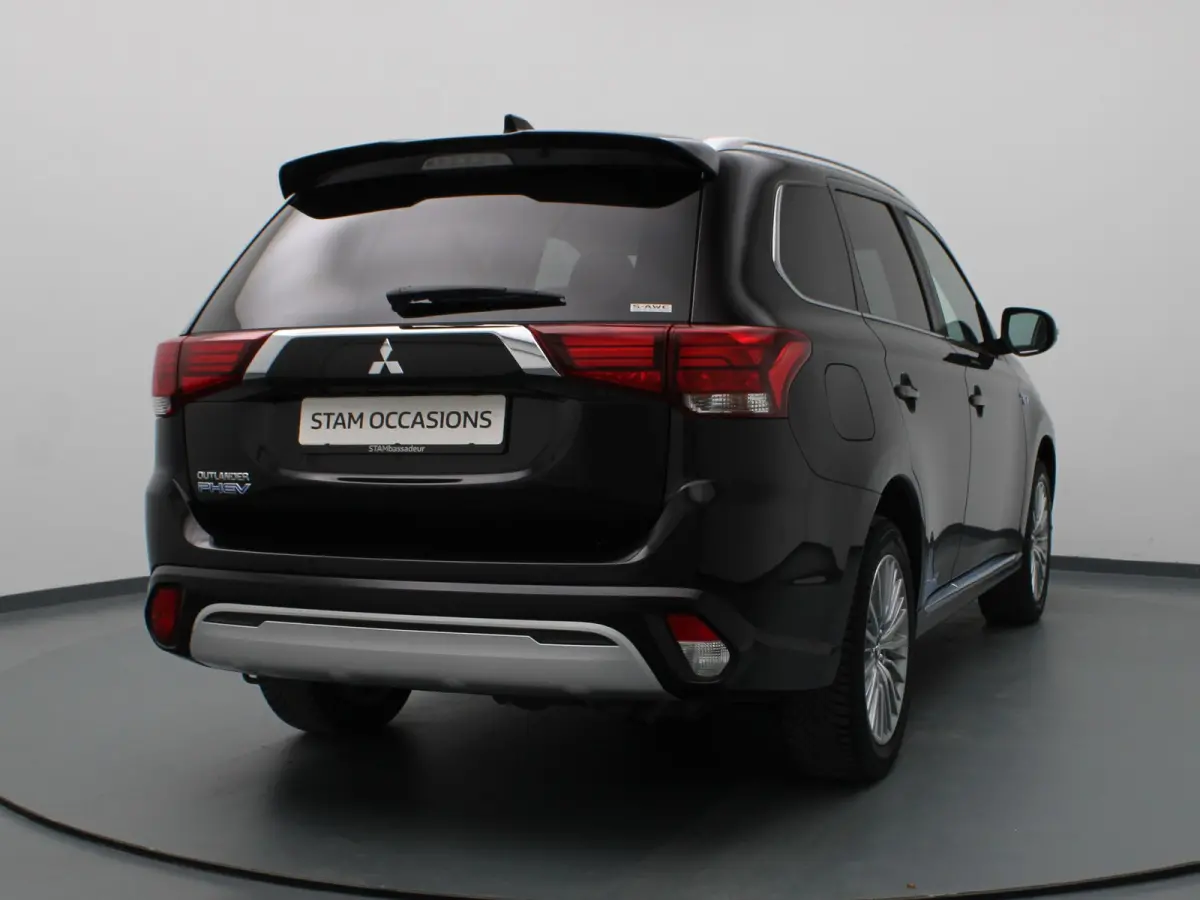 PHEV Intense 225pk Camera | Cruise | Navi | Stoelverw.