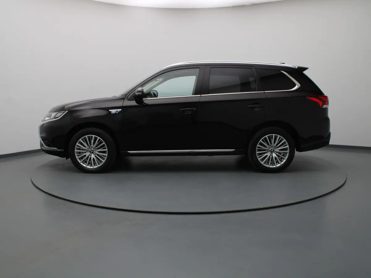 PHEV Intense 225pk Camera | Cruise | Navi | Stoelverw.