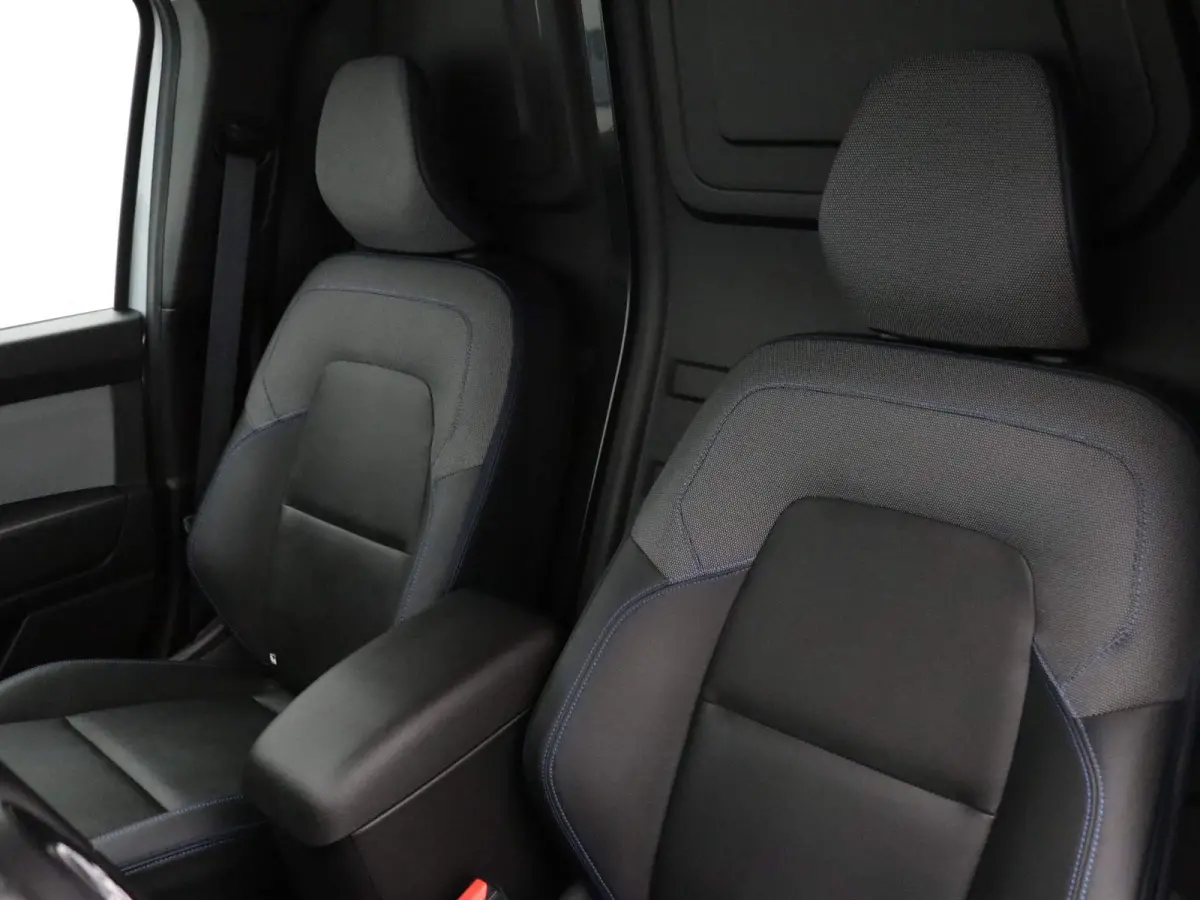 N-Connecta L1 45 kWh Carplay | Climate | Cruise | Parksens. v+a