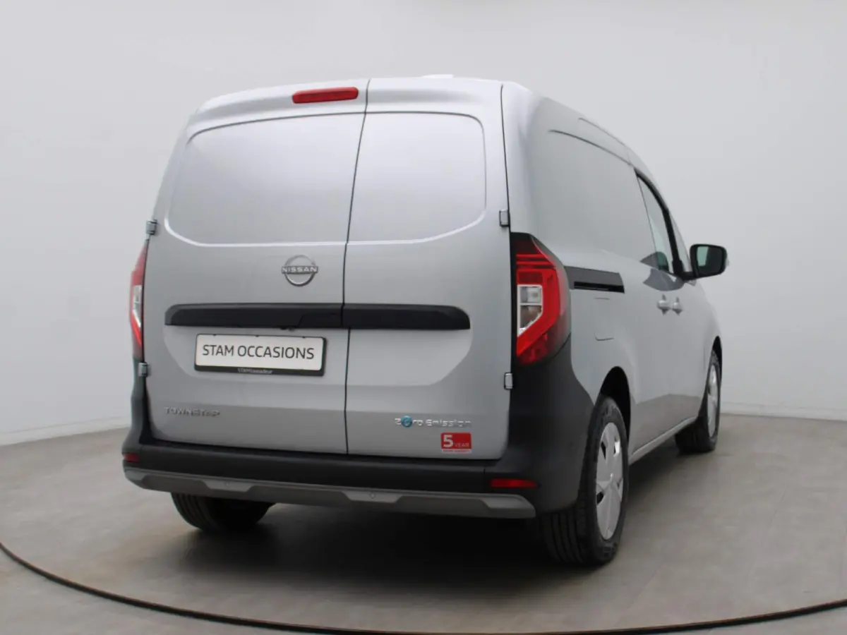 N-Connecta L1 45 kWh Carplay | Climate | Cruise | Parksens. v+a