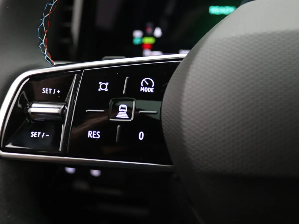 E-Tech full hybrid esprit Alpine 200pk Harman Kardon | Head-Up | Stoel-/stuur-/voorruitverw. | Panoramadak