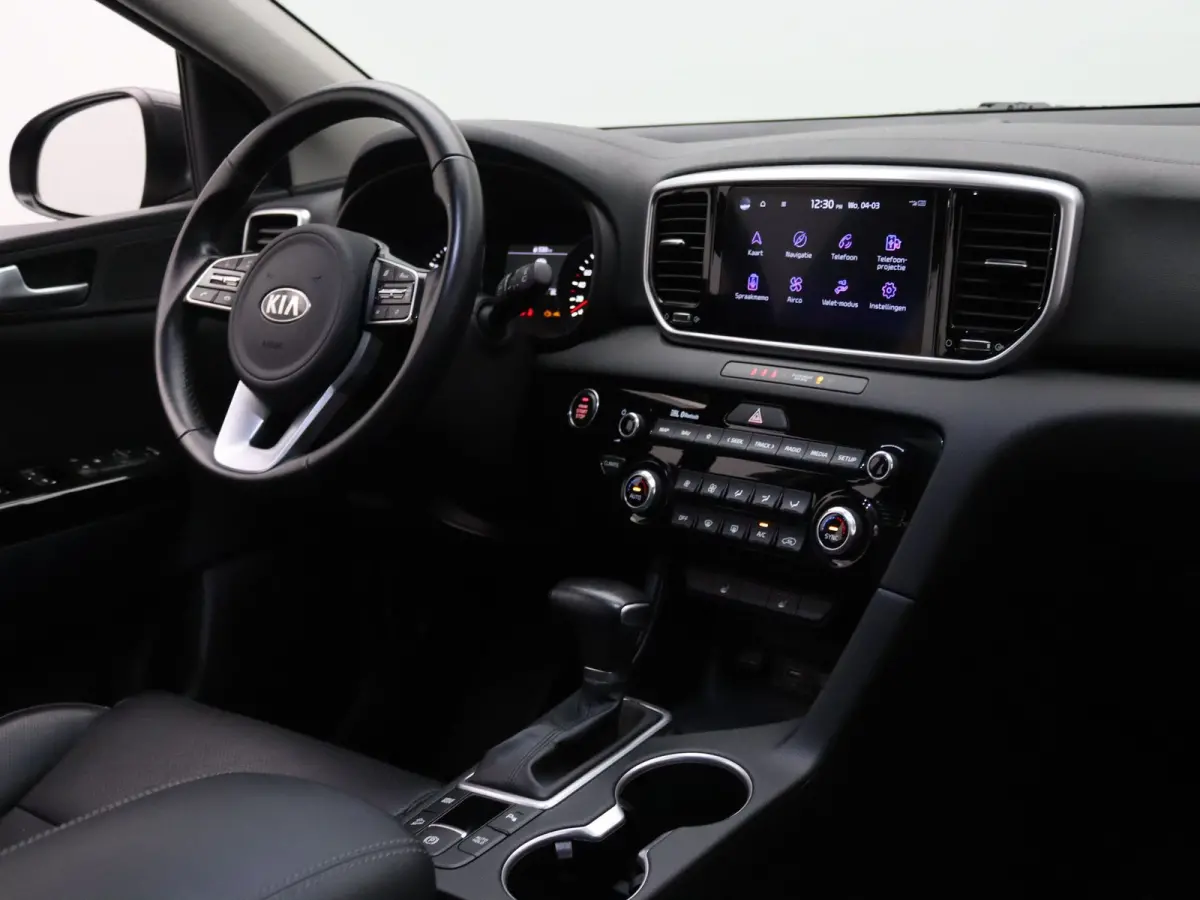1.6 T-GDI Black Edition 177pk Automaat JBL | Camera | Parkeersens. v+a | Stoelverw. | Panoramadak