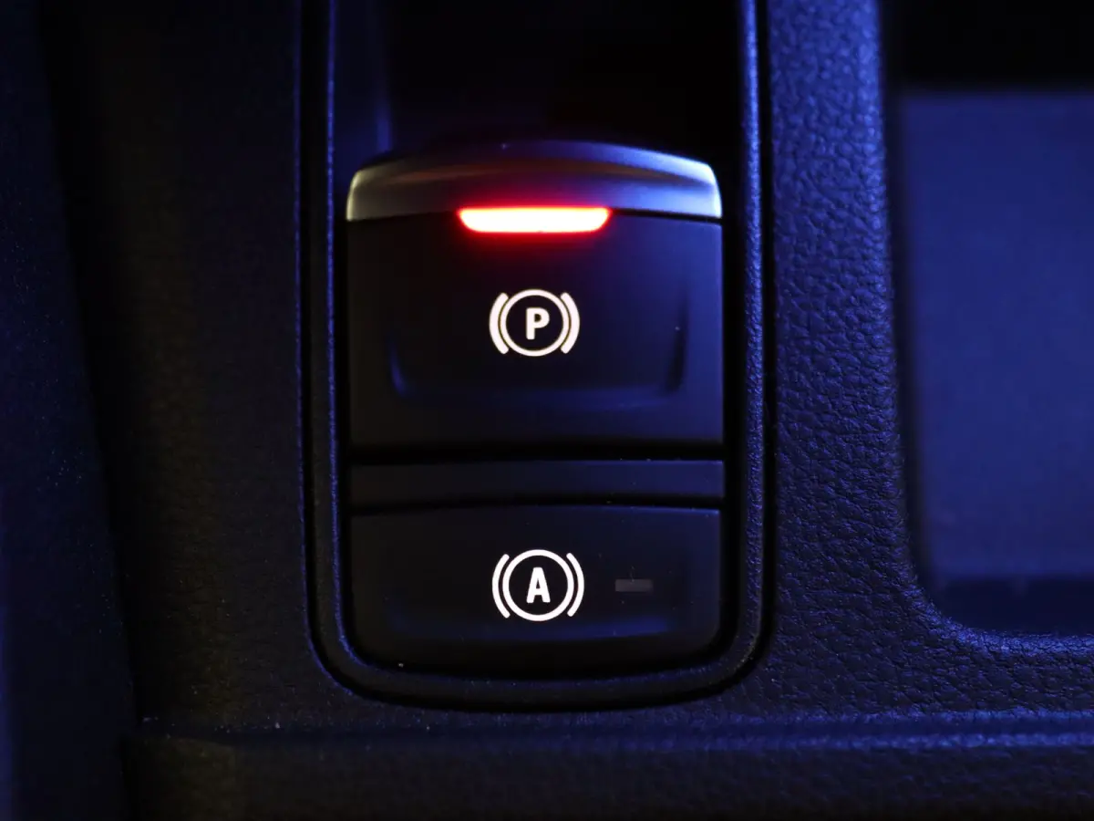 EVOLVE 52 kWh Harman Kardon | Camera | Adapt. Cruise | Parkeersens. v+a | Stoel-/stuurverw.