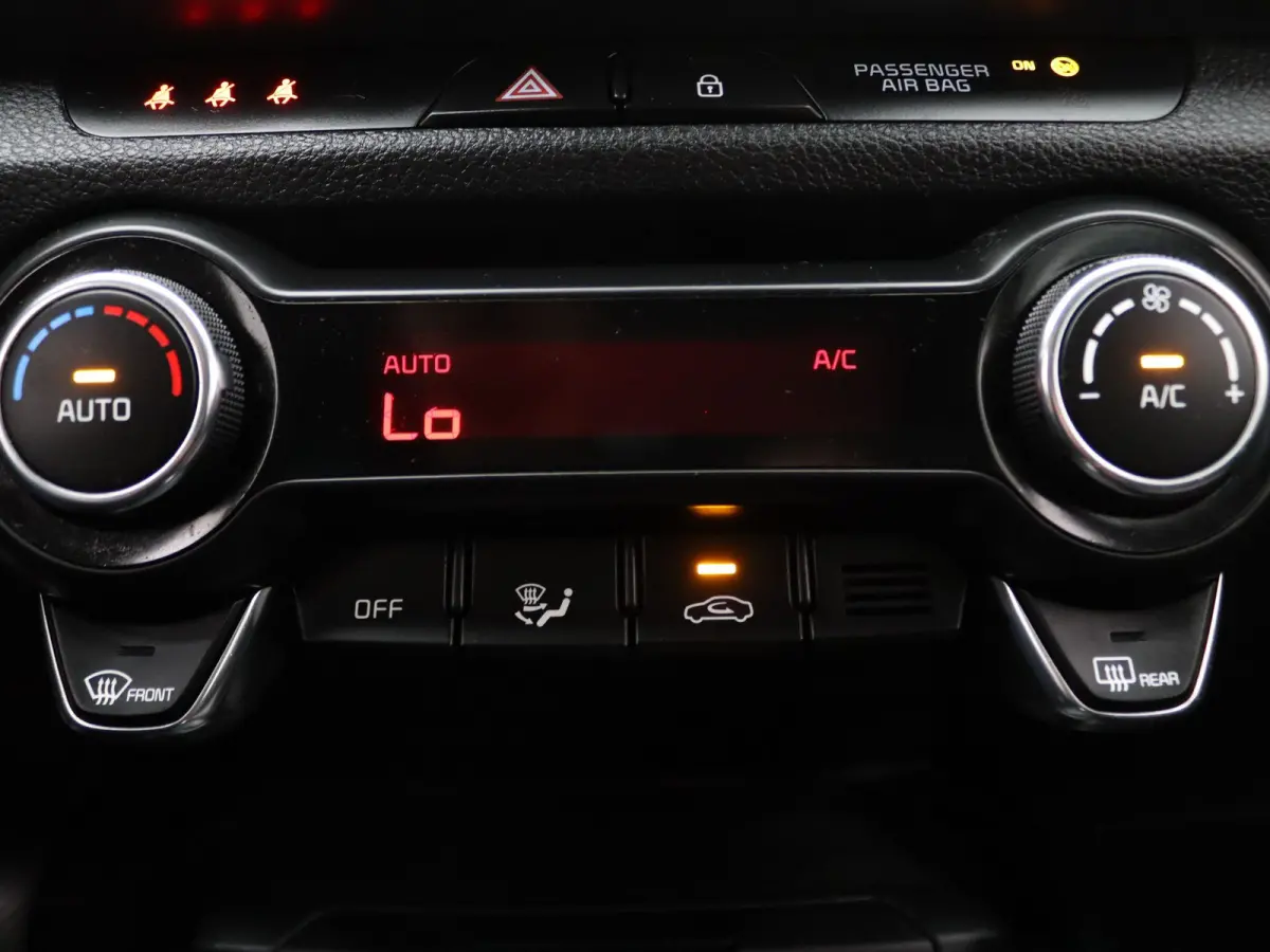 T-GDi 100pk MHEV DynamicLine Navigatie | Apple Carplay/Android Auto