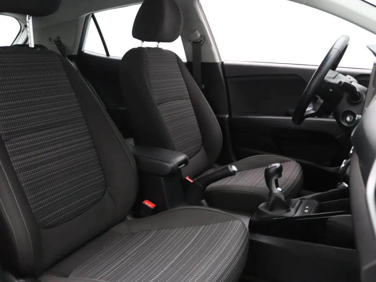 T-GDi 100pk MHEV DynamicLine Navigatie | Apple Carplay/Android Auto