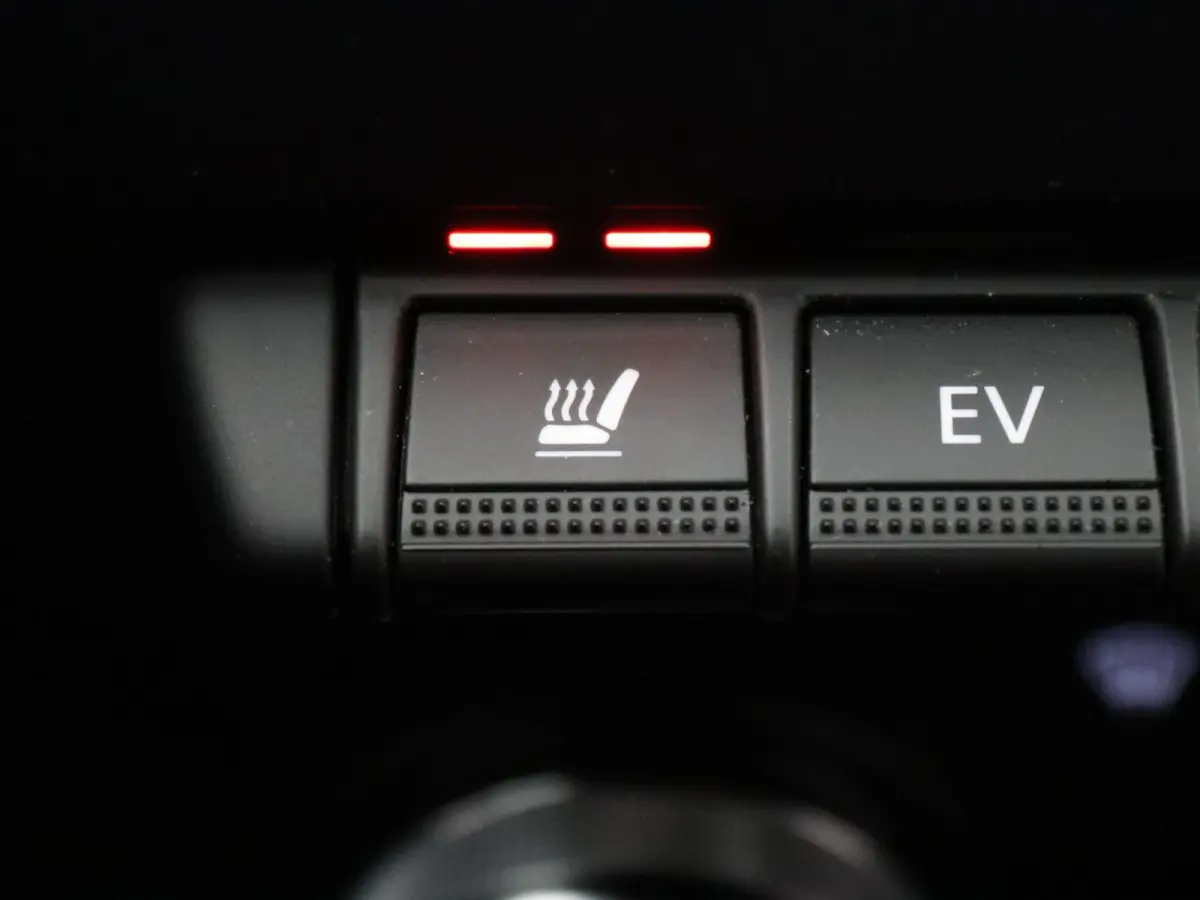 E-Tech Full Hybrid techno 145pk 360° Camera | Cruise | Navi | Parkeersens. v+a | Stoel-/stuurverw.