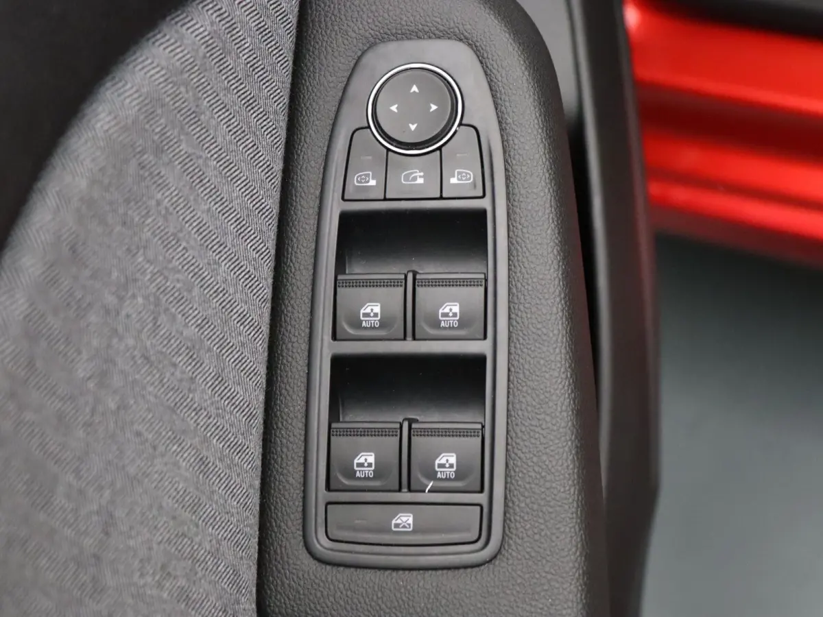 E-Tech Full Hybrid techno 145pk 360° Camera | Cruise | Navi | Parkeersens. v+a | Stoel-/stuurverw.