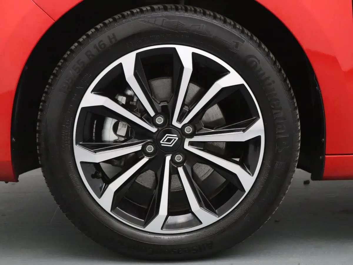 E-Tech Full Hybrid techno 145pk 360° Camera | Cruise | Navi | Parkeersens. v+a | Stoel-/stuurverw.
