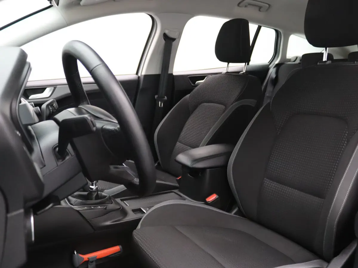 EcoBoost Hybrid Connected 125pk Airco | Cruise | Navi | Parkeersens. v+a